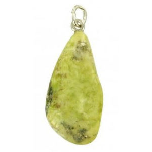 Photo d'un pendentif en pierre serpentine