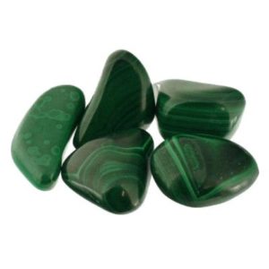 Photo de pierres roulées malachite