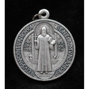 médaille saint benoit
