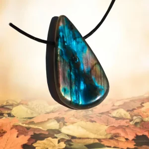 Pendentif tranche labradorite N°3217