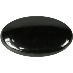 Photo d'un galet en pierre d'hématite
