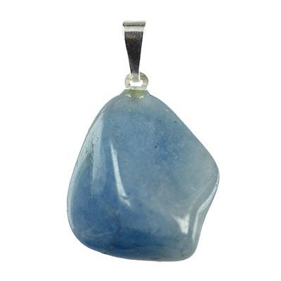 Photo d'un pendentif en pierre d'aigue marine