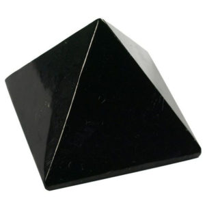 pyramide en shungite