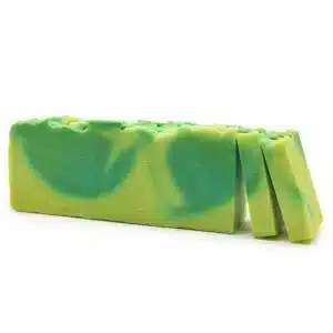 Savon artisanal a l'aloe vera et huile d'olive